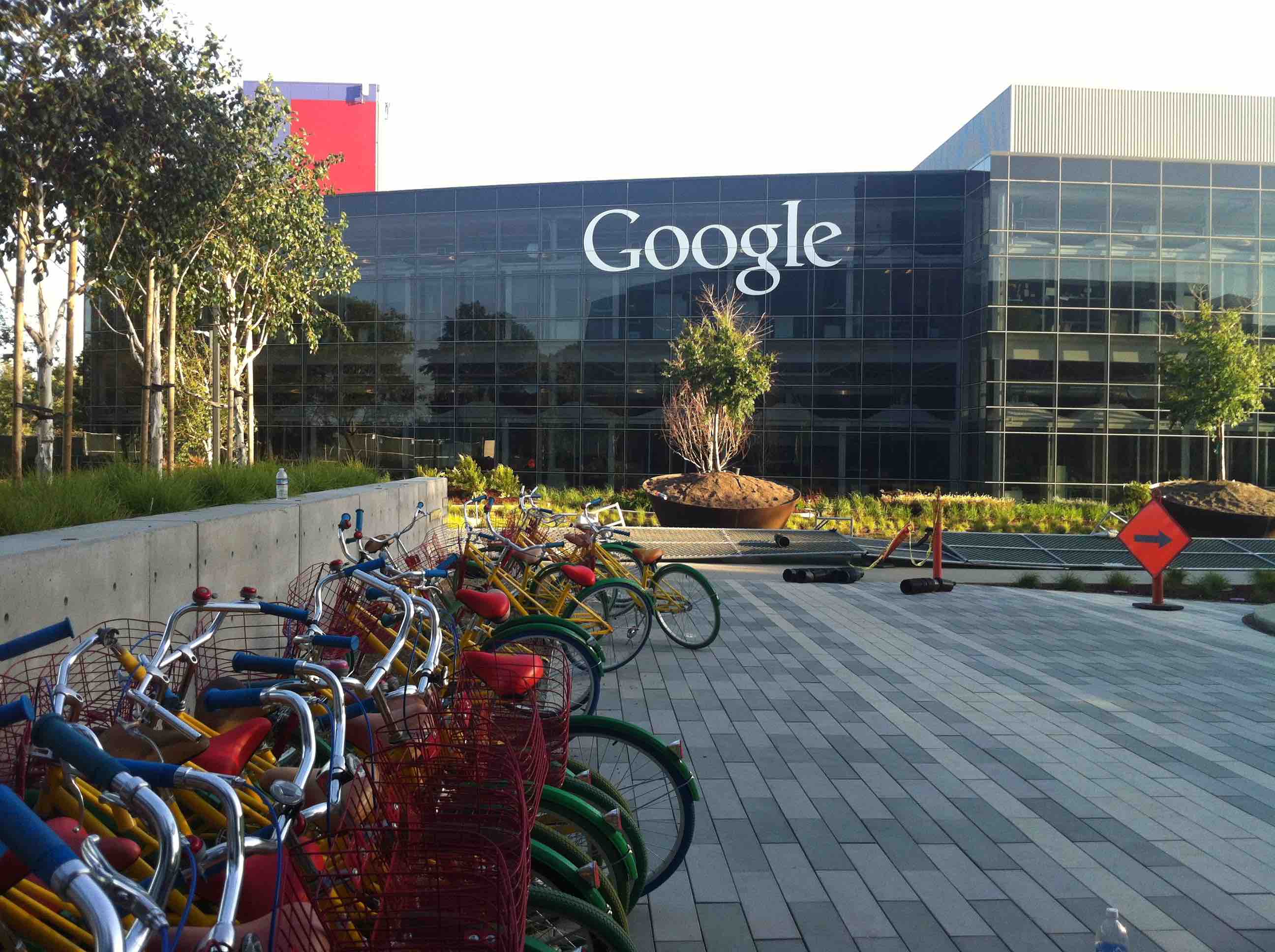 Mediasystem-Digital-Google_Campus_Mountain_View_California