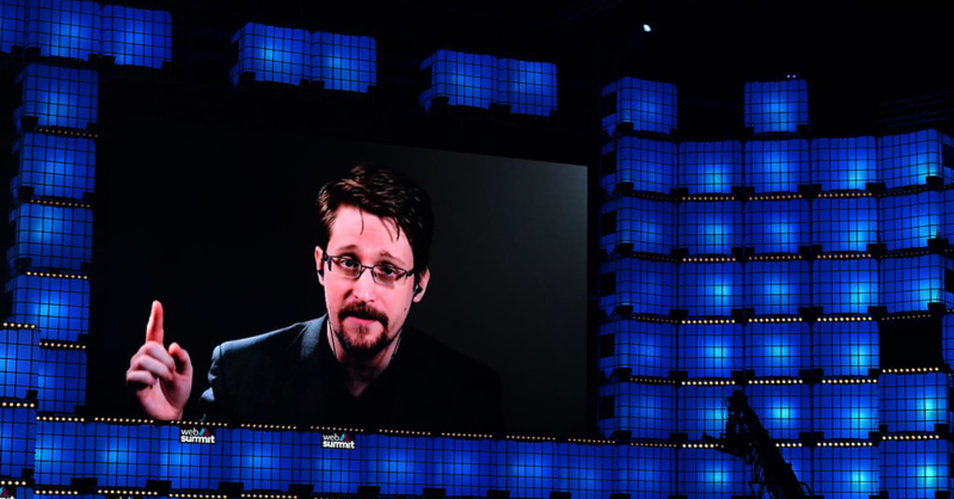 Mediasystem-Communication-Digital-Agency-More-Edward-Snowden-Web-Summit